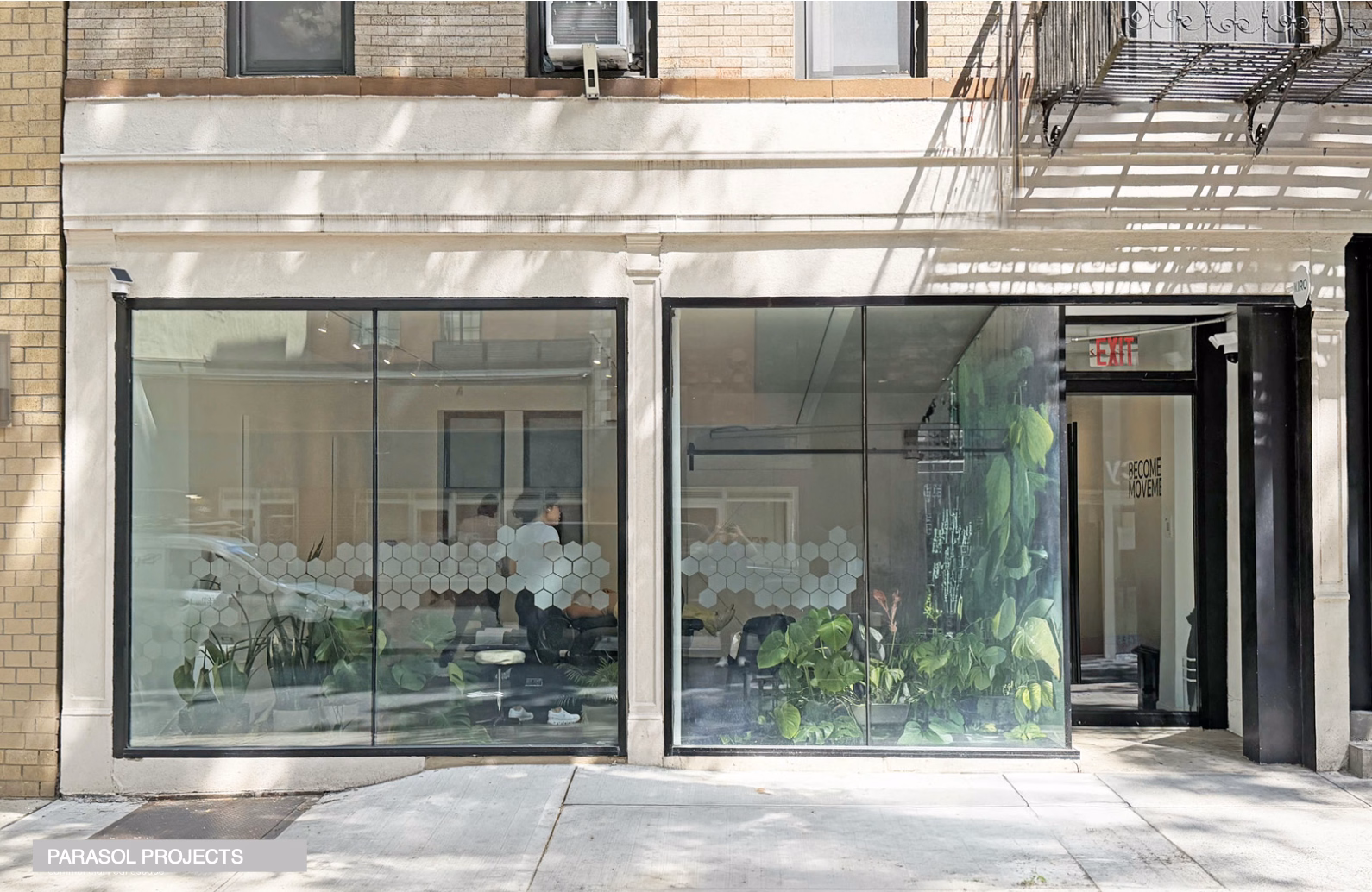 302 Mott Street