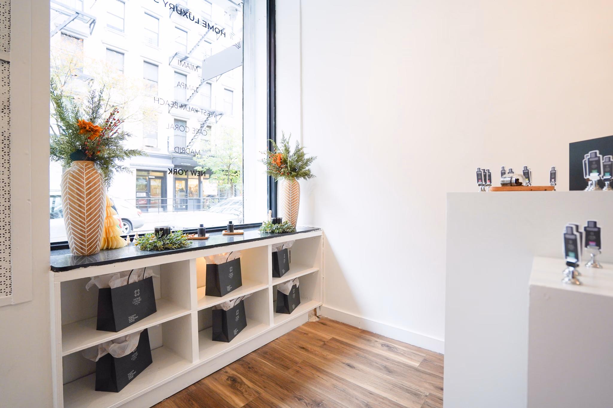 Home Luxury Scents pop up